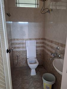 Bathroom Image of 500 Sq.ft 1 BHK Builder Floor for rent in Akshayanagar Bengaluru for Rs. 20000