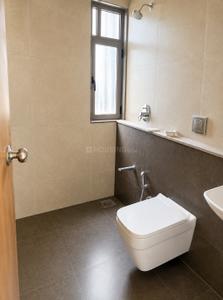 Bathroom Image of 2100 Sq.ft 3 BHK Apartment / Flat for rent in The August, Bhadaj Ahmedabad for Rs. 25500