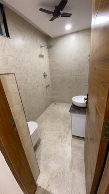 Image of 1400 Sq.ft 3 BHK Builder Floor for sale in DDA Flat Janakpuri, Janakpuri, New Delhi for Rs. 21000000