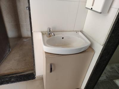 Bathroom Image of 650 Sq.ft 1 BHK Apartment / Flat for rent in Mantra Essence, Undri Pune for Rs. 14500
