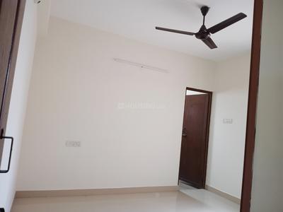 Bedroom Image of 1100 Sq.ft 2 BHK Builder Floor for rent in Nungambakkam Chennai for Rs. 37000
