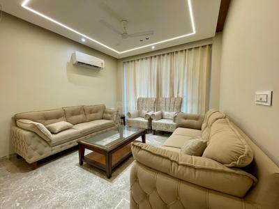 Bedroom Image of 3250 Sq.ft 4 BHK Apartment / Flat for sale in DLF The Valley Central, Sector 3 Panchkula for Rs. 26499999