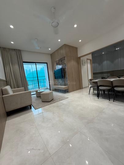 Malhar Magnus Evoq Main Image 1