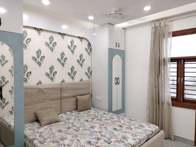 Bedroom Image of 1500 Sq.ft 4 BHK Builder Floor for sale in Suraj Vihar New Delhi for Rs. 13500000
