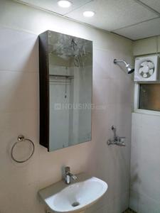 Bathroom Image of 1380 Sq.ft 3 BHK Apartment / Flat for rent in Paramount Emotions, Noida Extension Greater Noida for Rs. 23000