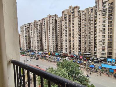 Balcony Image of 1000 Sq.ft 2 BHK Apartment / Flat for sale in Amrapali Silicon City, Sector 76 Noida for Rs. 10400000