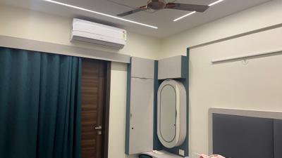 Bedroom Image of 1620 Sq.ft 3.5 BHK Builder Floor for rent in Smartworld Gems, Sector 89 Gurgaon for Rs. 32000