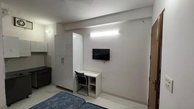 1 RK Studio