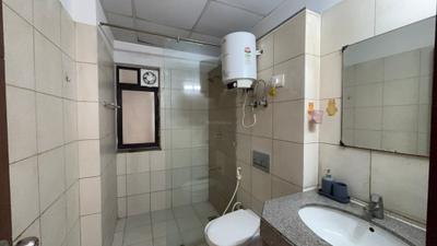 Image of 1609 Sq.ft 2.5 BHK Apartment / Flat for sale in Godrej Oasis, Sector 88A, Gurgaon for Rs. 18600000