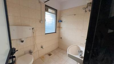 Image of 750 Sq.ft 2 BHK Apartment / Flat for rent in Malad West, Mumbai for Rs. 52000