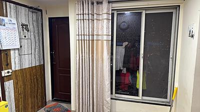Living Room Image of 612 Sq.ft 1 BHK Apartment / Flat for sale in Nagpada Mumbai for Rs. 9500000