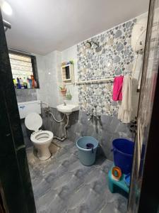 Bathroom Image of 350 Sq.ft 1 RK Apartment / Flat for sale in Ghansoli Navi Mumbai for Rs. 4800000