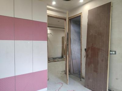 Bedroom Image of 800 Sq.ft 2 BHK Apartment / Flat for sale in Rajpur Khurd Village New Delhi for Rs. 6550000