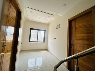 Image of 2700 Sq.ft 4 BHK Villa for rent in Span Villas, Sargasan, Gandhinagar for Rs. 60000