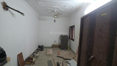 Living Room Image of 400 Sq.ft 1 BHK Apartment / Flat for rent in Pitampura New Delhi for Rs. 20100