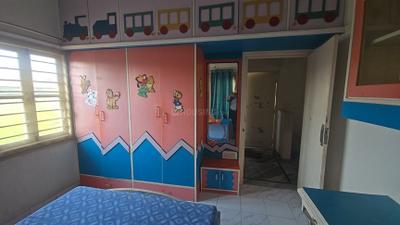 Bedroom Image of 1800 Sq.ft 3 BHK Apartment / Flat for rent in Paldi Ahmedabad for Rs. 40000