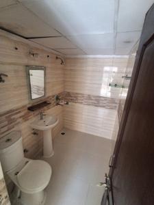 Bathroom Image of 1474 Sq.ft 3.5 BHK Apartment / Flat for sale in Amrapali Zodiac, Sector 120 Noida for Rs. 14800000