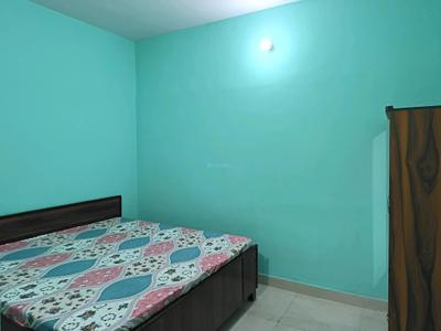 Bedroom Image of 450 Sq.ft 2 BHK Builder Floor for rent in Pratap Vihar Ghaziabad for Rs. 18000