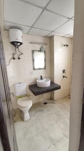 Image of 1685 Sq.ft 3 BHK Apartment / Flat for rent in Paramount Floraville, Sector 137, Noida for Rs. 36000