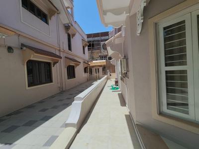 Balcony Image of 4500 Sq.ft 4 BHK Villa for sale in Thaltej Ahmedabad for Rs. 95000000