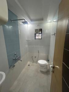 Bathroom Image of 1250 Sq.ft 3 BHK Apartment / Flat for sale in Yashashree Sai Mukut, Suyog Nagar Nagpur for Rs. 7200000