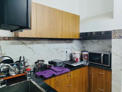 Kitchen Image of 800 Sq.ft 2 BHK Builder Floor for rent in Arjun Nagar New Delhi for Rs. 55000