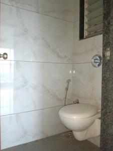 Common Bathroom Image of 420 Sq.ft 1 BHK Apartment / Flat for rent in Koliwada Thane for Rs. 17000