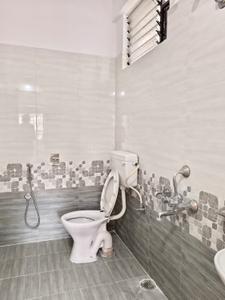 Bathroom Image of 1150 Sq.ft 2 BHK Builder Floor for rent in C V Raman Nagar Bengaluru for Rs. 30000