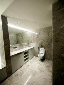 Bathroom Image of 9000 Sq.ft 4 BHK Penthouse for sale in Saanvi Skydeck Select, Ambli Ahmedabad for Rs. 120000000