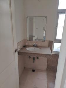 Bathroom Image of 2342 Sq.ft 4.5 BHK Apartment / Flat for sale in Umang Monsson Breeze Phase II, Sector 78 Gurgaon for Rs. 23500000