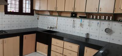 Kitchen Image of 1200 Sq.ft 2 BHK Apartment / Flat for rent in Banjara Hills Hyderabad for Rs. 50000