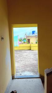 Bedroom Image of 800 Sq.ft 2 BHK Builder Floor for rent in Sarsuna Kolkata for Rs. 6000