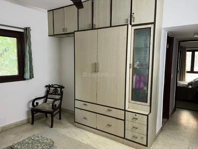 Bedroom Image of 1800 Sq.ft 3 BHK Builder Floor for rent in Greater Kailash New Delhi for Rs. 75000