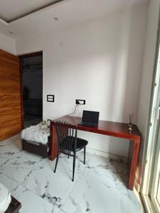 Bedroom Image of 900 Sq.ft 2 BHK Builder Floor for rent in Tilak Nagar New Delhi for Rs. 38000