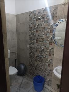 Bathroom Image of 1650 Sq.ft 2 BHK Builder Floor for rent in Aman Vihar Dehradun for Rs. 28000