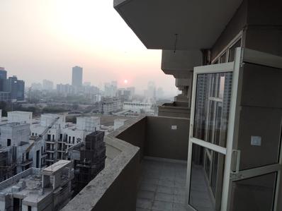 Balcony Image of 750 Sq.ft 2 BHK Apartment / Flat for sale in Pyramid Fusion Homes, Sector 70A Gurgaon for Rs. 8100000
