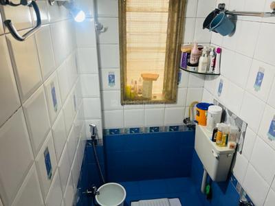 Bathroom Image of 550 Sq.ft 1 BHK Apartment / Flat for sale in  Siddhivinayak Nivara, Lower Parel Mumbai for Rs. 21000000