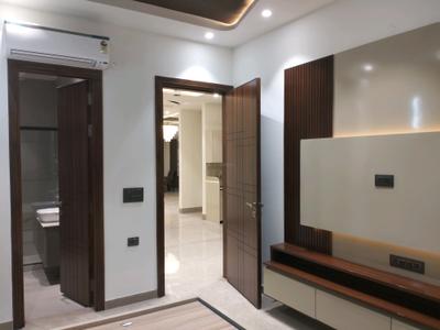 Bedroom Image of 1800 Sq.ft 3 BHK Builder Floor for sale in Vikaspuri New Delhi for Rs. 33500000