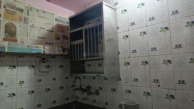 Kitchen Image of 1000 Sq.ft 2 BHK Independent House for rent in Sainik Farm New Delhi for Rs. 8000