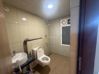 Bathroom Image of 970 Sq.ft 2 BHK Apartment / Flat for rent in Eden Park At The Prestige City, Sarjapur Bengaluru for Rs. 43000