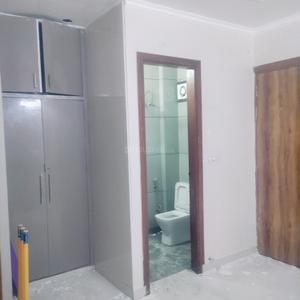 Bedroom Image of 900 Sq.ft 2 BHK Apartment / Flat for rent in Hari Nagar New Delhi for Rs. 26000