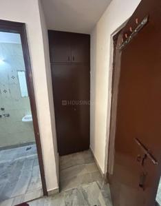 Bedroom Image of 600 Sq.ft 1 BHK Builder Floor for rent in Khirki Extension New Delhi for Rs. 18000