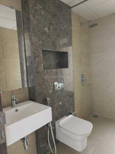 Image of 2118 Sq.ft 3 BHK Apartment / Flat for rent in Neev Ivory Tower, Prabhadevi, Mumbai for Rs. 225000