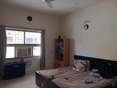 Bedroom Two Image of 1850 Sq.ft 3 BHK Apartment / Flat for rent in Golden Golden Habitat, Kondapur Hyderabad for Rs. 40000