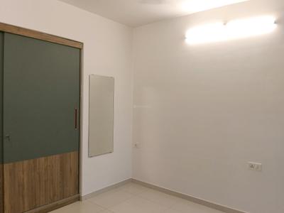 Bedroom Image of 900 Sq.ft 1.5 BHK Apartment / Flat for rent in Godrej Emerald, Kasarvadavali Thane for Rs. 27555