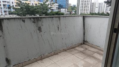 Balcony Image of 1600 Sq.ft 4 BHK Apartment / Flat for sale in Wonder Futura Phase 2, Kothrud Pune for Rs. 18000000