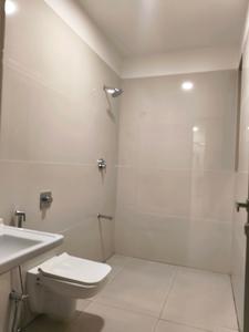 Common Bathroom Image of 1602 Sq.ft 3 BHK Apartment / Flat for sale in Kumar Parth Tower C2, Baner Pune for Rs. 15000005