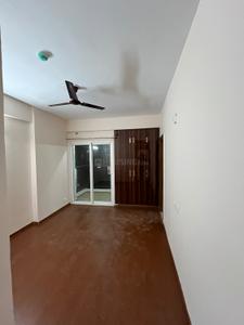 Living Room Image of 800 Sq.ft 2 BHK Apartment / Flat for rent in Amrapali Dream Valley 2, Noida Extension Greater Noida for Rs. 19000