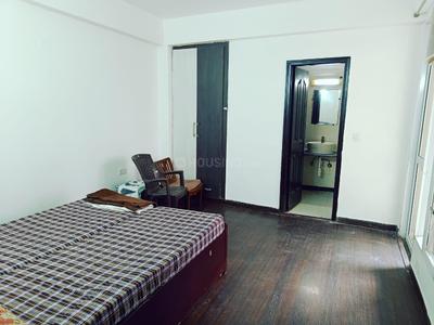 Bedroom Image of 1295 Sq.ft 2.5 BHK Apartment / Flat for sale in Golfgreen Elite Homz, Sector 77 Noida for Rs. 17000000