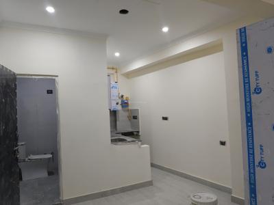 1 RK Independent Builder Floor